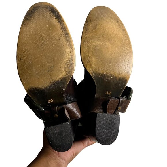 Arnold Churgin Women's Dark Brown Knee-High Slouchy Heel Boots - Picture 6 of 9